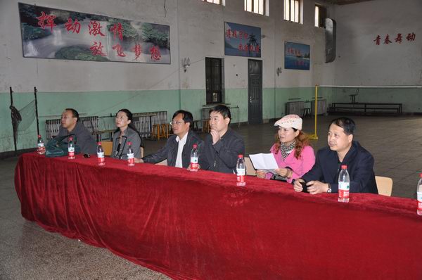 市大中专院校思想政治教育研究会秘书长莅临taptap点点