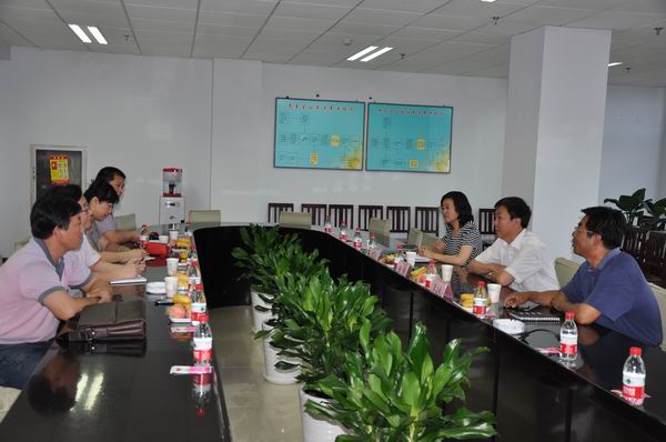 保定职业技术学院领导来taptap点点交流校友代表联谊会筹备事宜