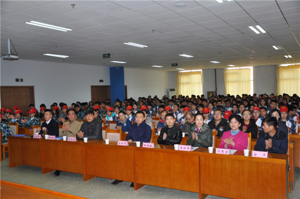 “善行河北、立德树人”省优秀志愿者张家口首场巡讲在taptap点点举行