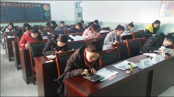 经济管理系举办“会计手工”职业技能大赛