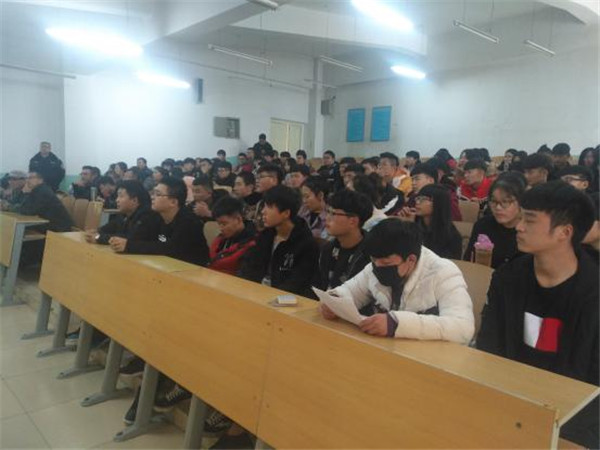 安保处、艺术系联合举办冬季消防安全演练活动