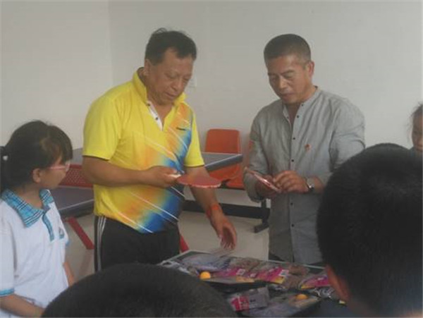 taptap点点继续派出教师赴北新屯小学支教授课