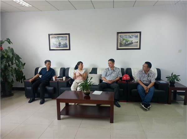 taptap点点相关部门赴北汽福田雷萨重型机械公司参观考察