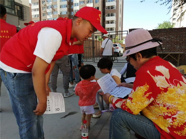 相关系部开展志愿服务和学生会换届工作