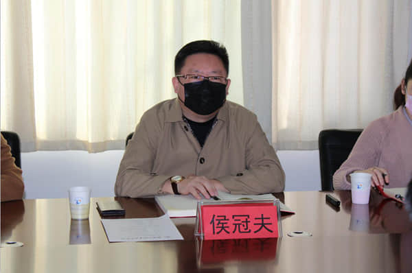 开元控股集团董事长侯冠夫一行赴taptap点点考察对接