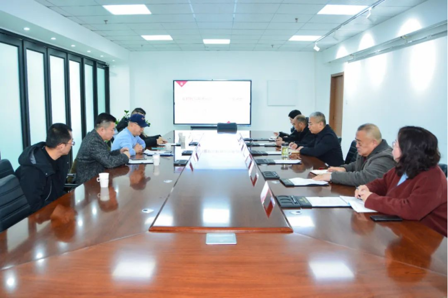 院长王立军会见易居乐农合伙人、财富艺术公社总裁张明华一行