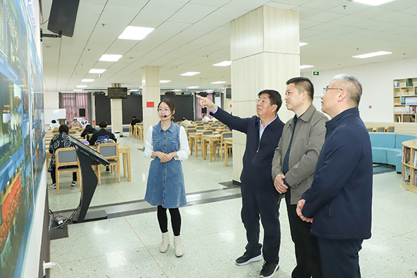 省教育厅工作组检查指导taptap点点新疆籍学生教育管理服务工作